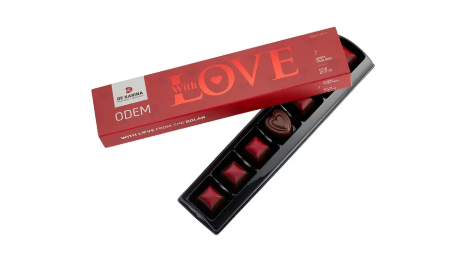 Handmade Praline Box "with love" (Rectangular): image 1