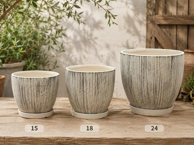 Brushed Stripe Planter