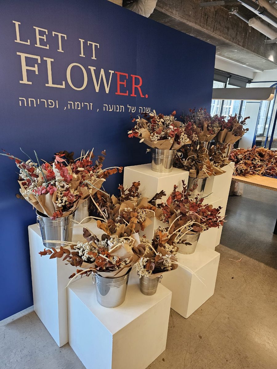Event flowers by House of Flowers, photograph 2 of 9